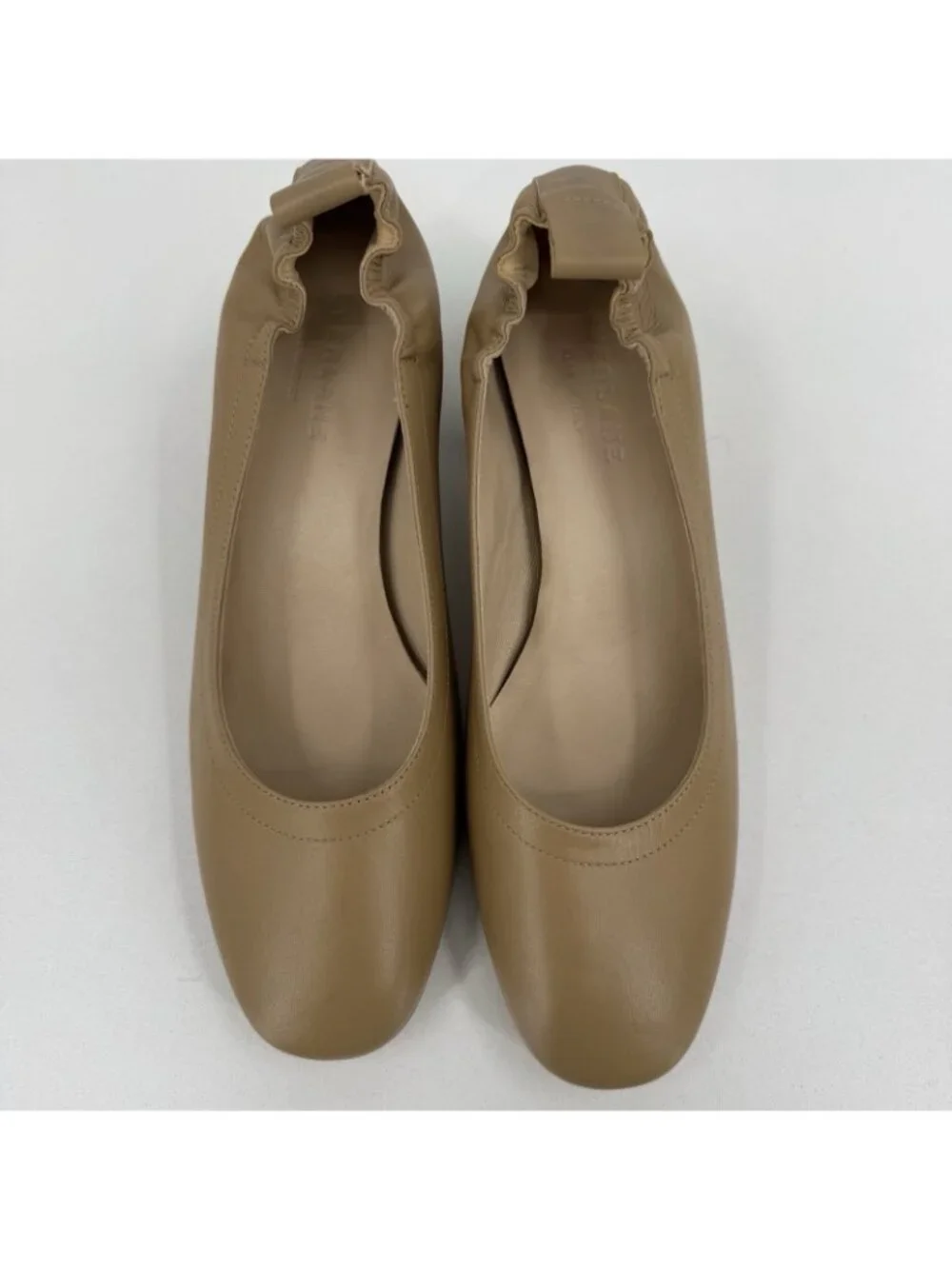 Everlane Italian Leather Day Heel Light Taupe 6.5 Women's Elastic Back Comfort